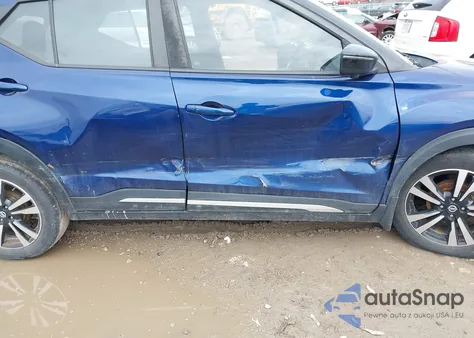 2018 Nissan Kicks Sr из США, поврежденный, VIN 3N1CP5CU1JL524897